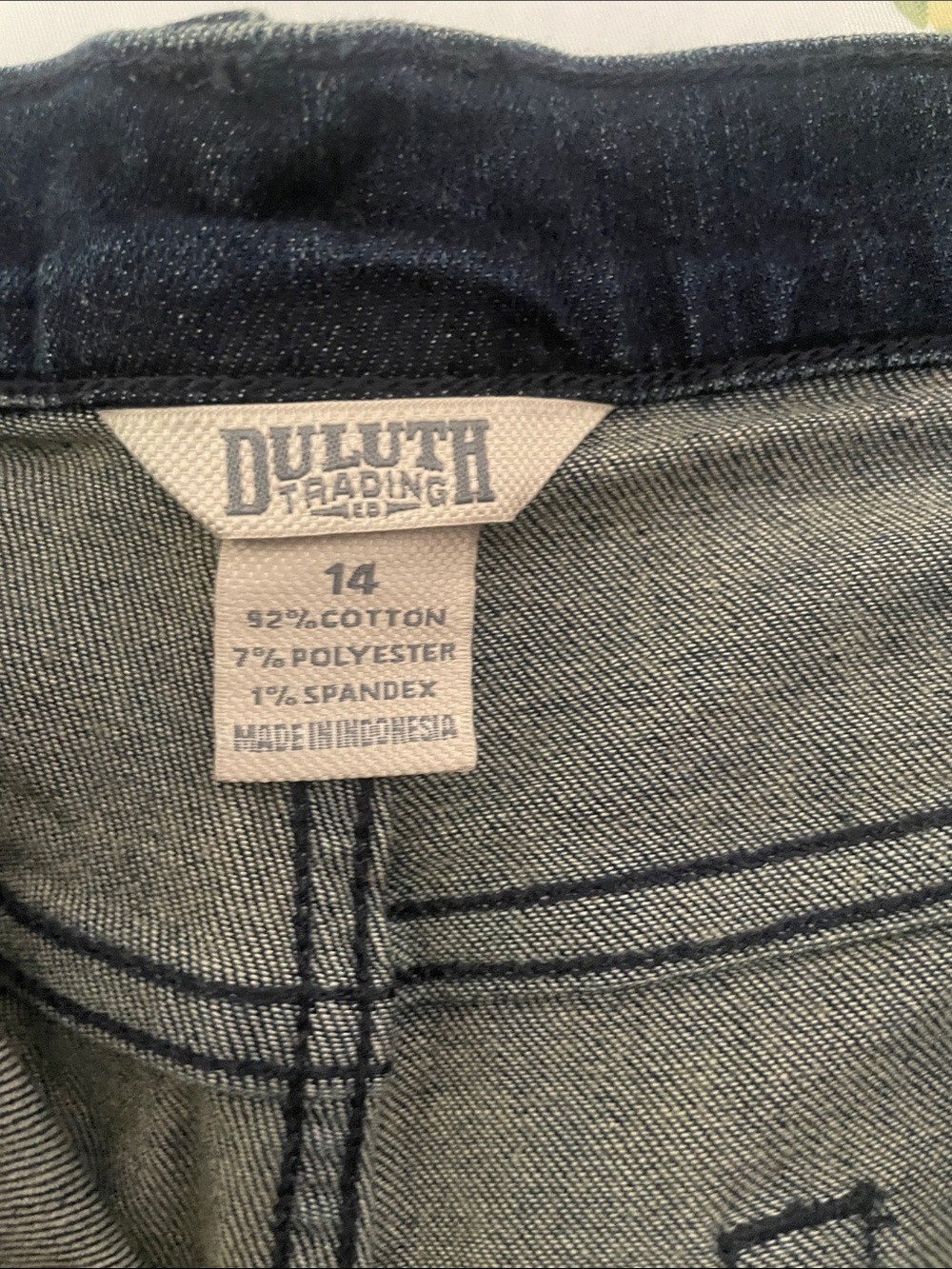 Duluth Trading Co Dark Blue Straight-Leg Women's Jeans - Picture 2 of 7